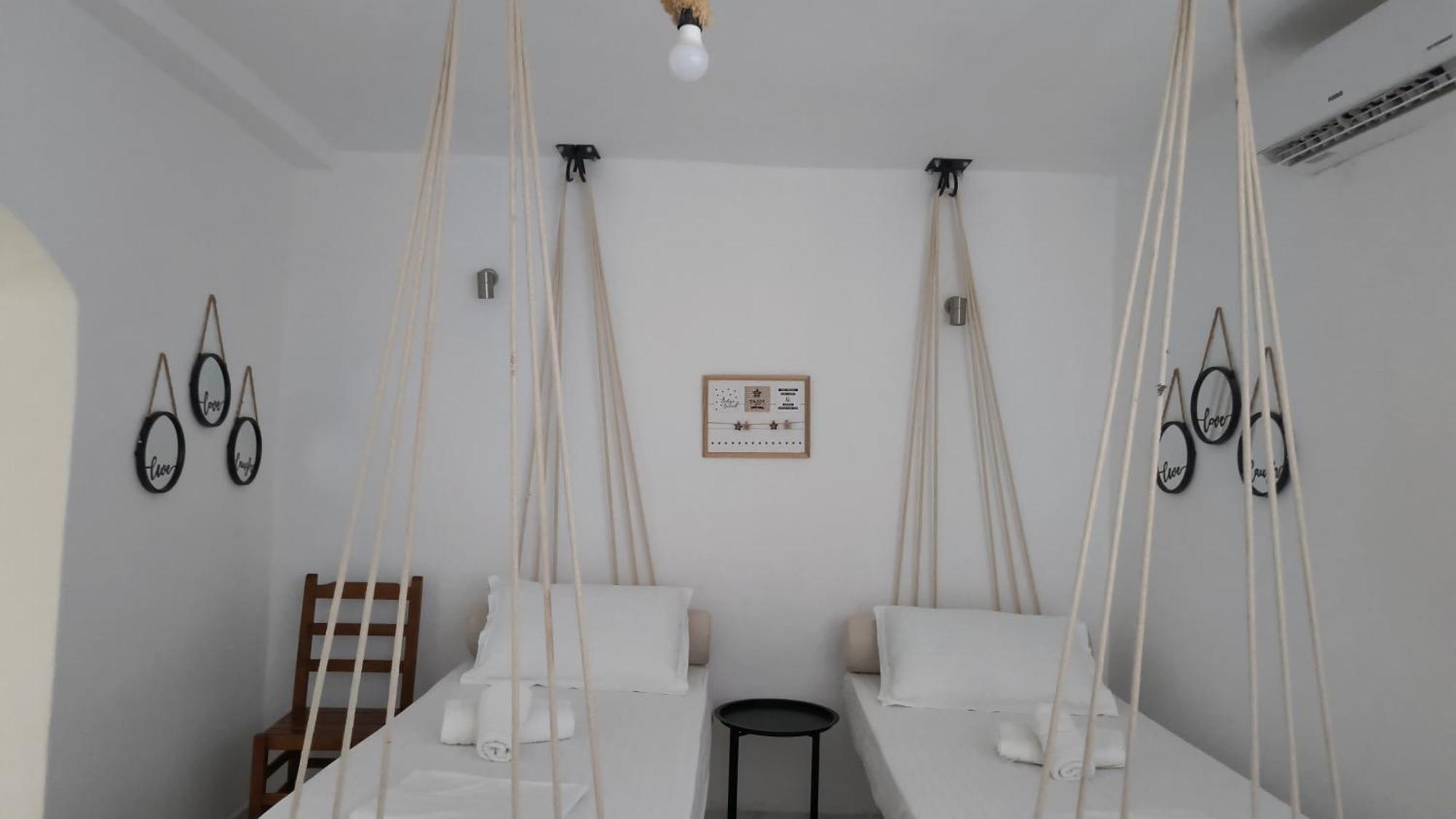 Polyxeni Apartments & Rooms Qeparo Bagian luar foto