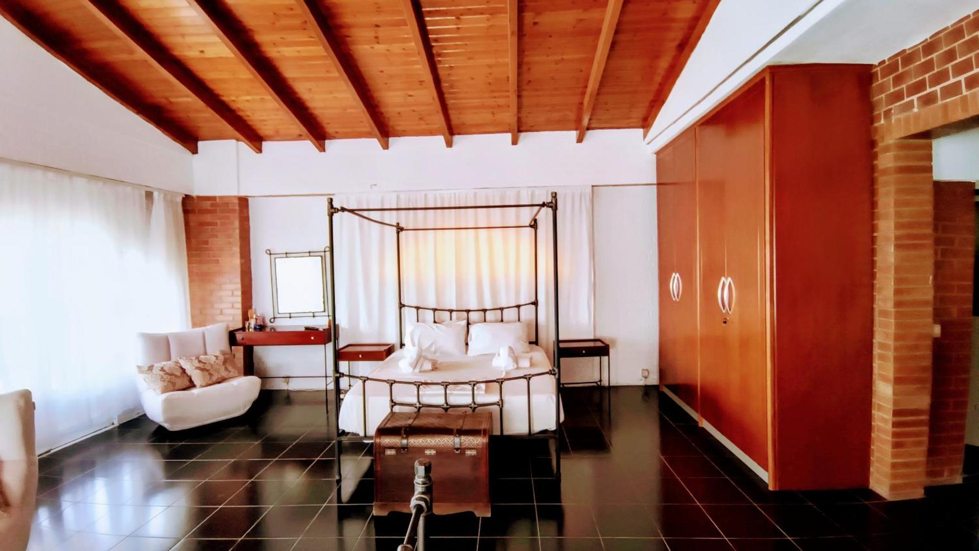 Polyxeni Apartments & Rooms Qeparo Bagian luar foto