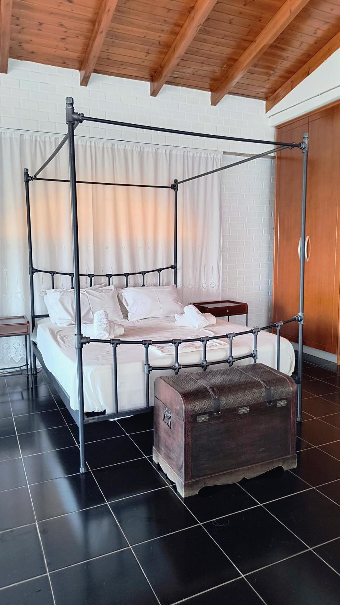Polyxeni Apartments & Rooms Qeparo Bagian luar foto